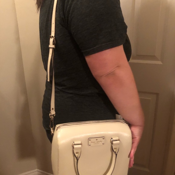 Kate Spade Cream Purse - Picture 11 of 11